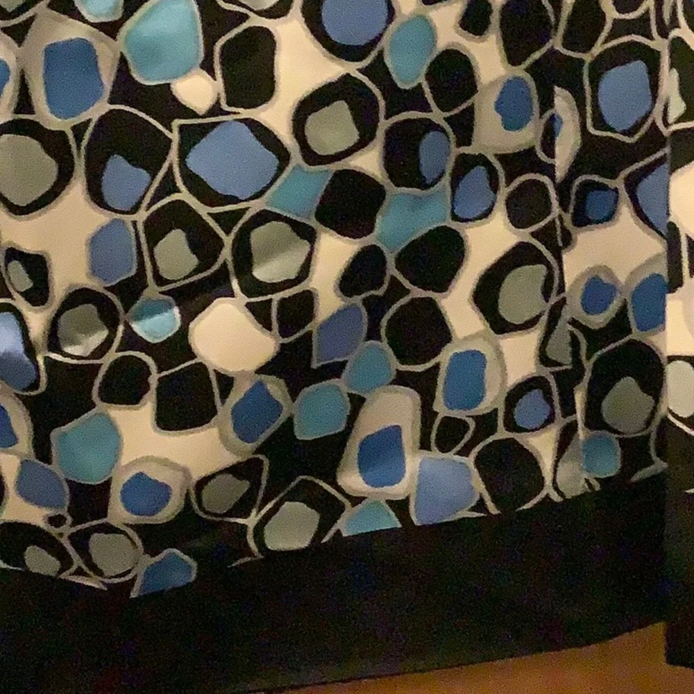 Shell - Picture 3 of 3